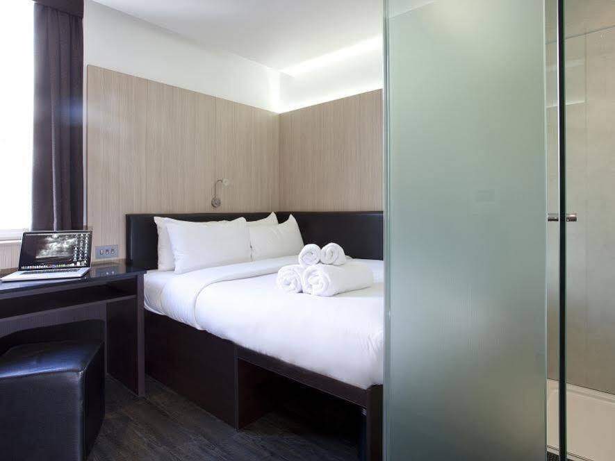 The Z Hotel Piccadilly Лондон Екстериор снимка